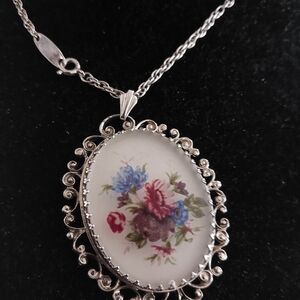 Floral Silver Pendant Necklace